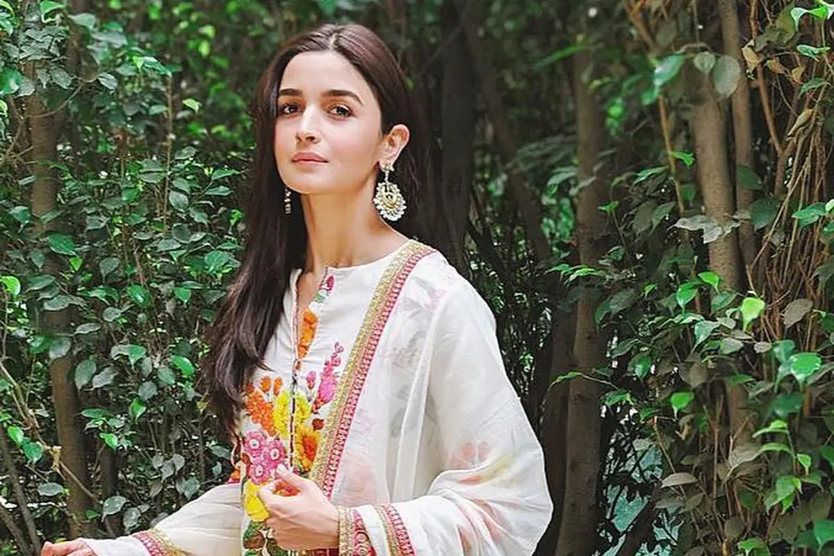 [Bintang] Raazi Sukses Besar, Alia Bhatt Tak Ingin Berpuas Diri