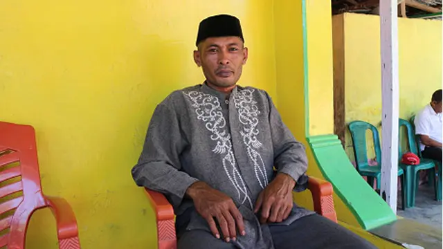 Kepala Desa Maitara