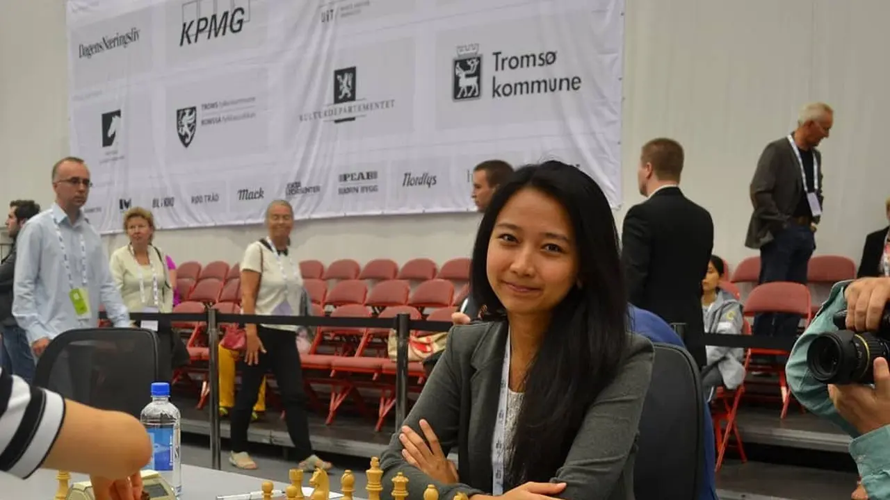 6 Potret Irene Sukandar, Grand Master Wanita Catur Indonesia