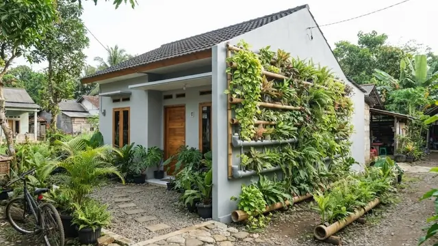 Inspirasi Rumah Desa Sederhana dengan Taman Kecil