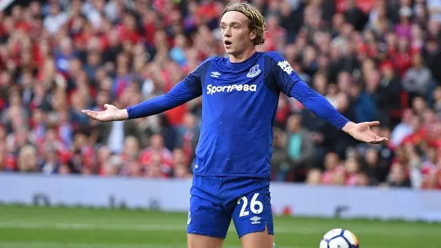 Tom Davies