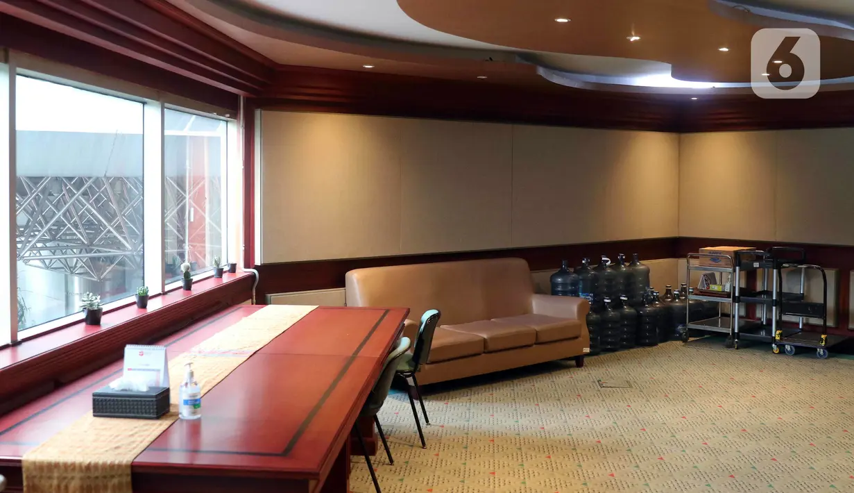 Suasana ruang kerja Dewan Pengarah Badan Riset dan Inovasi Nasional (BRIN) yang berada pada lantai dua Gedung BRIN di Jakarta, Selasa (19/7/2022). Menurut Kepala Biro Komunikasi Publik BRIN Driszal Fryantoni besaran anggaran renovasi yang beredar memang benar, namun cakupan renovasinya tidak terkhusus pada ruangan dari ketua dewan pengawas yakni Megawati, tetapi seluruh lantai 2 yang sebelumnya merupakan ruang kerja eks Kepala BPPT. (Liputan6.com/Angga Yuniar)