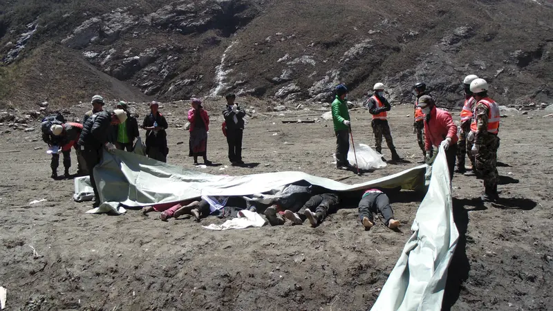 Potongan Tubuh Manusia Ditemukan Tersebar di Pegunungan Nepal