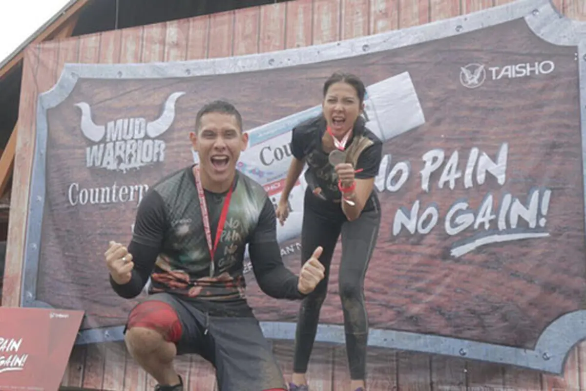 Pengalaman Unik Andrea Dian dan Bimo di Counterpain Mud Warrior