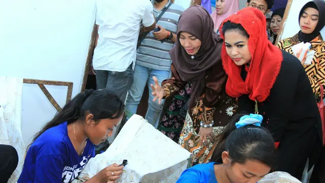 Calon Wakil Gubernur Jawa Timur Puti Guntur Soekarno