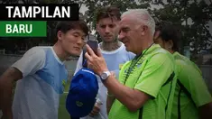 Berita video wajah bek asing Persib Bandung, Bojan Malisic, yang kini dengan penampilan baru. Apakah wajahnya lebih imut sekarang?
