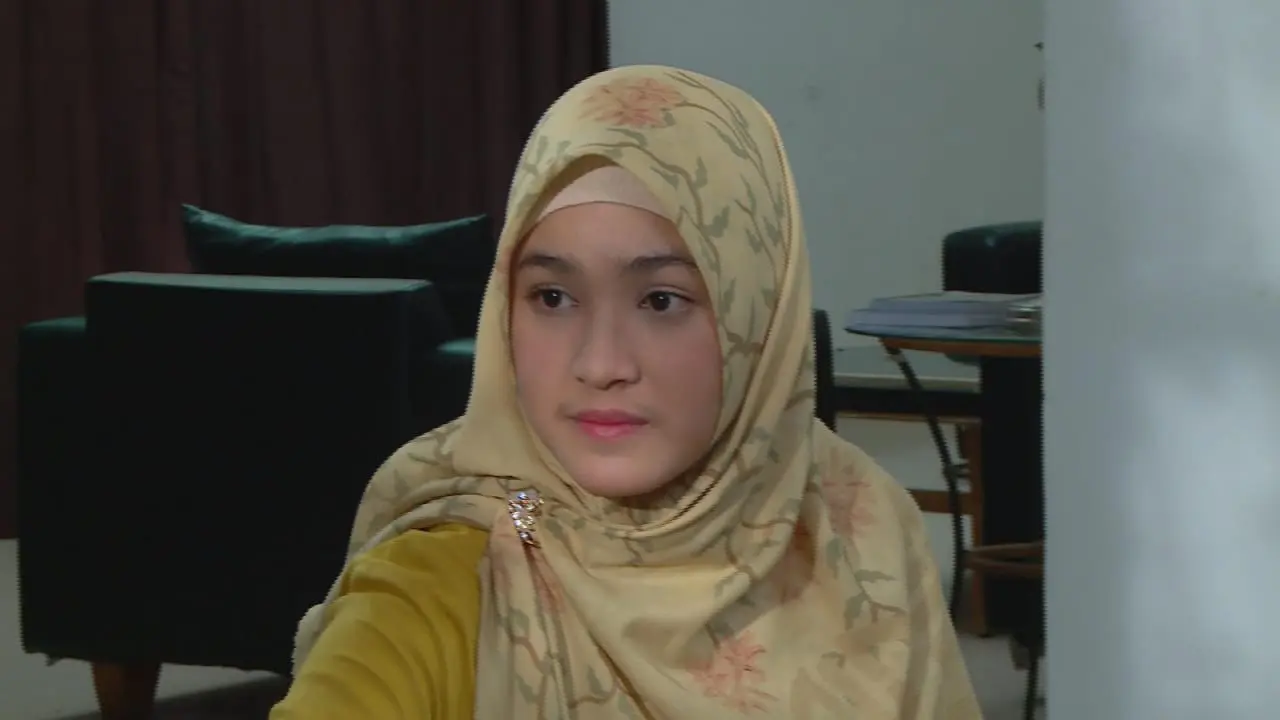 Jangan Panggil Gue Pak Haji