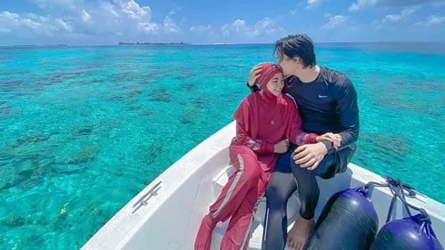 7 Potret Liburan Anisa Rahma dan Suami di Maldives, Curi Perhatian