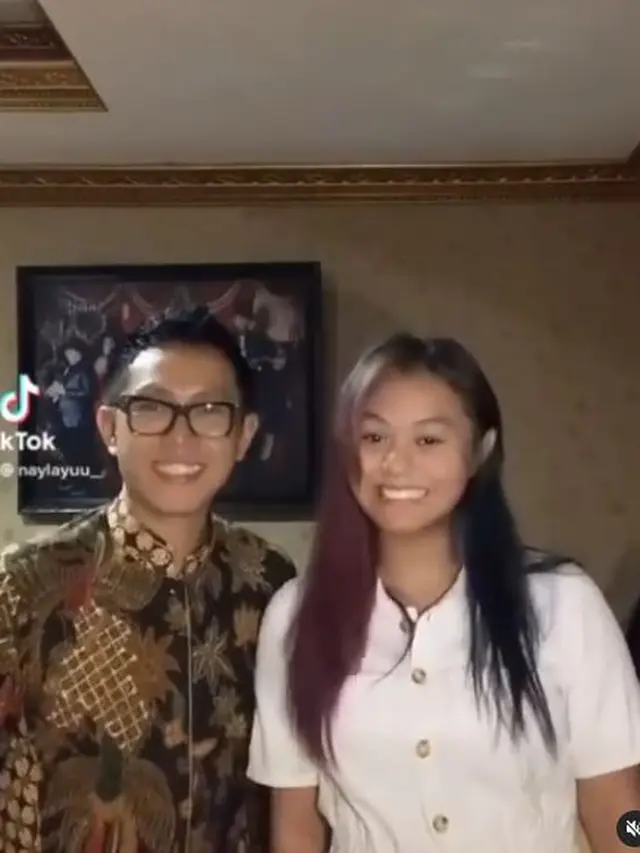 6 Potret Kebersamaan Eko Patrio dan Sang Putri, Bak Kakak Adik
