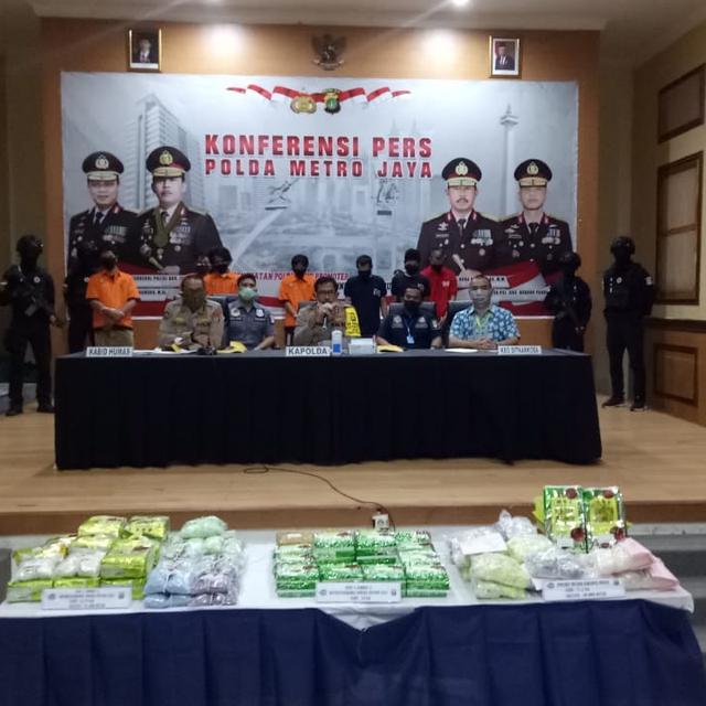 Polisi Tangkap 9 Tersangka Narkotika Sita 46 Kg Sabu Dan 65 000 Ekstasi April Ini News Liputan6 Com