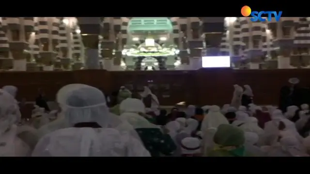 Ribuan jemaah dari seluruh dunia sudah memadati Masjid Nabawi yang berada satu kompleks dengan makam Rasulullah.