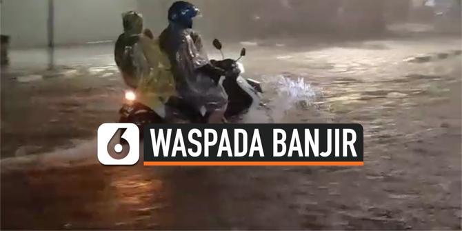 VIDEO: Hujan Deras dan Drainase Buruk, Kawasan Palmerah Terendam