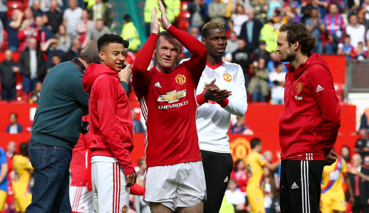 6. Manchester United - 18 Menang 15 Seri 5 Kalah - 69 Poin. (EPA/Tim Keeton)