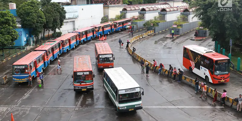 Pemprov DKI Targetkan 312 Bus Sedang Gabung Jak Lingko