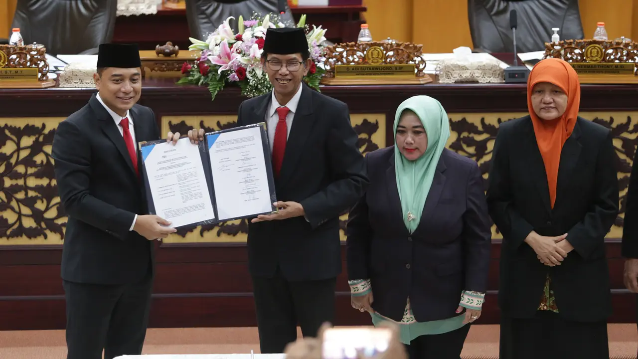 DPRD Surabaya menyetujui Rancangan Peraturan Daerah (Raperda) tentang Rencana Pembangunan Jangka Panjang Daerah (RPJPD) Kota Surabaya periode 2025-2045. (Istimewa)