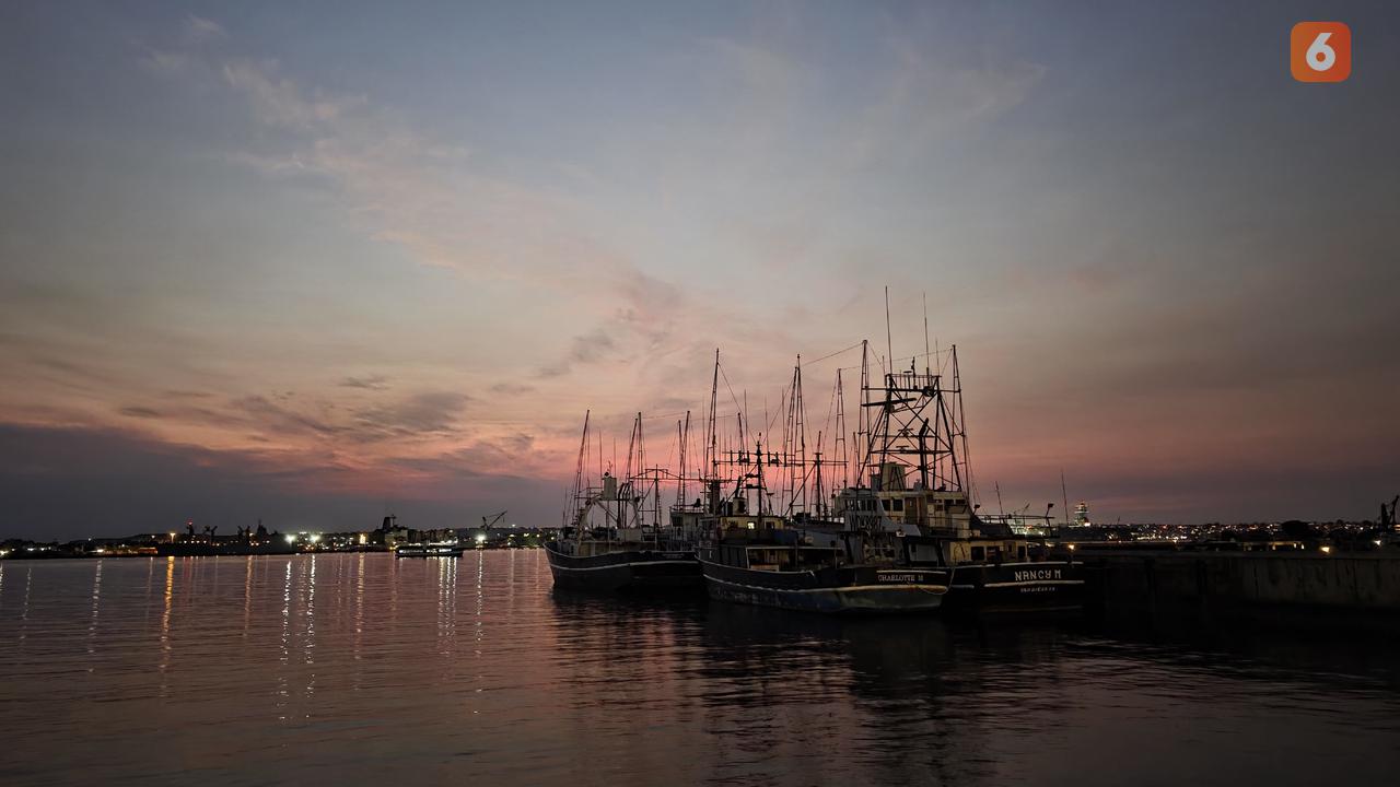 Hasil Kamera Galaxy S25 Ultra saat malam hari