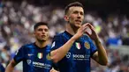 Ivan Perisic memutuskan untuk bereuni dengan Antonio Conte pada musim ini setelah menerima pinangan dari Tottenham Hotspur. Sang pemain didatangkan secara gratis setelah enggan memperpanjang kontraknya di Inter Milan. Perisic sendiri merupakan pemain pekerja keras dan mampu tampil di banyak posisi. Ia merupakan salah satu pilar penting saat Inter meraih Scudetto di bawah asuhan Antonio Conte. (AFP/Miguel Medina)