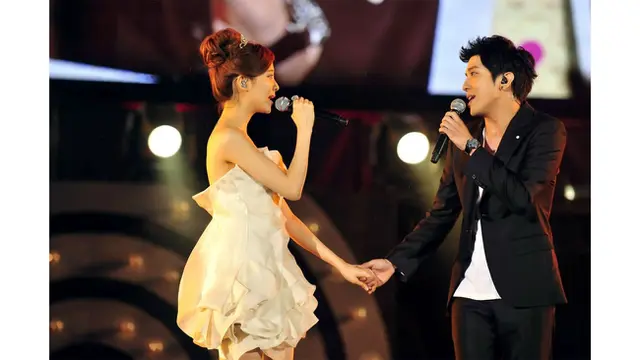 Yonghwa CN Blue, Seohyun SNSD