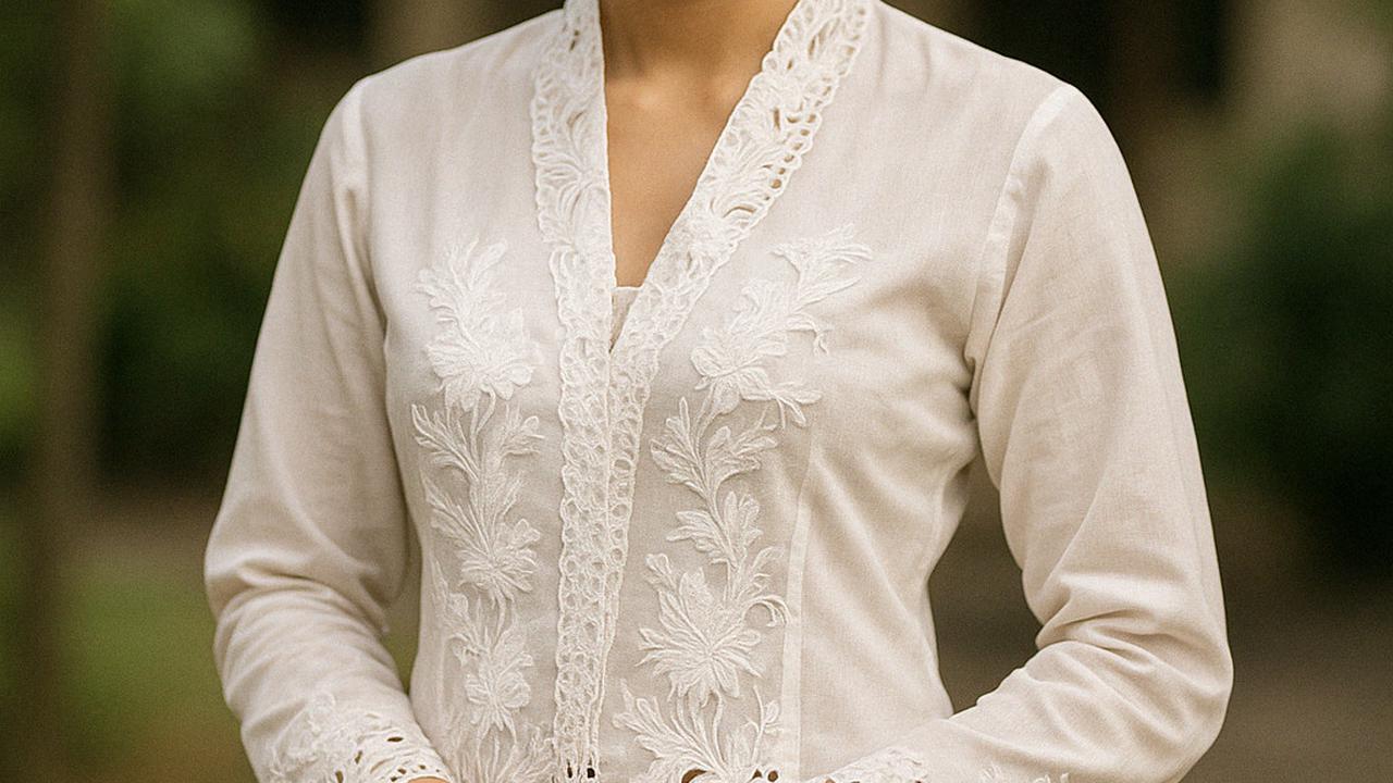 Apa Bedanya Kebaya Encim dan Kebaya Biasa? Ini Perbandingan ...