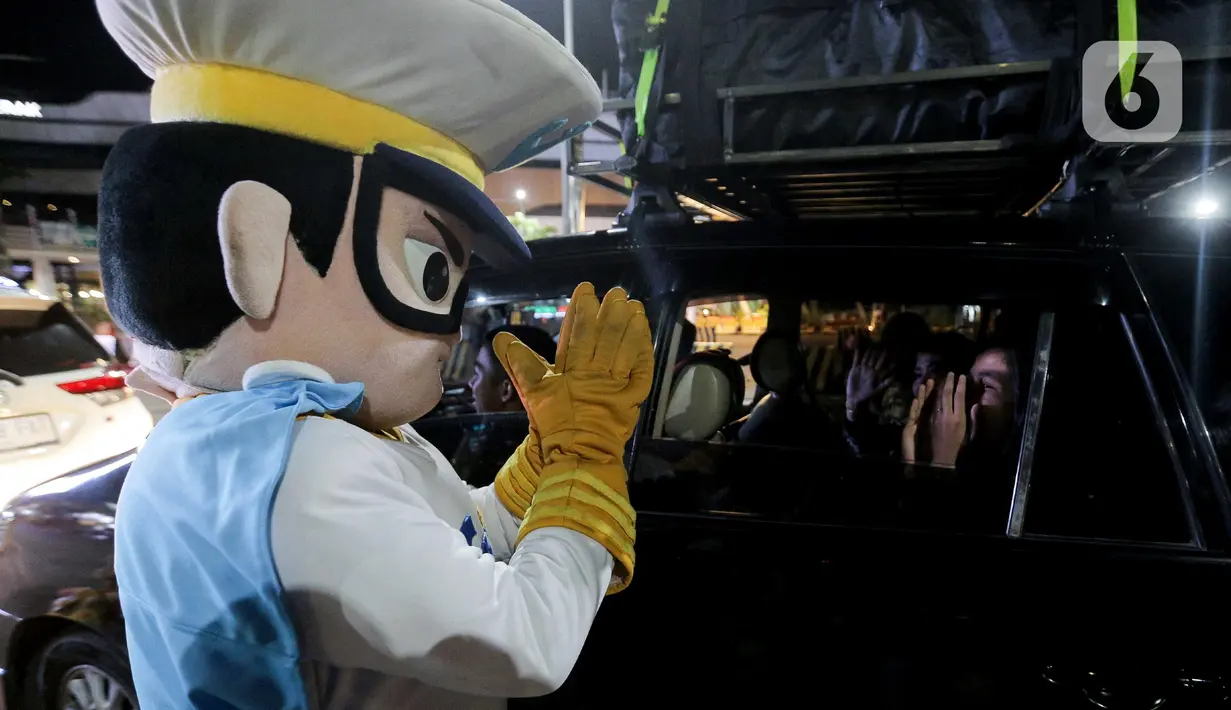 PT ASDP Indonesia Ferry (Persero) terus berupaya meningkatkan pelayanan penyeberangan kepada masyarakat, terutama saat momen penting seperti arus mudik Lebaran 2025. (Liputan6.com/Herman Zakharia)