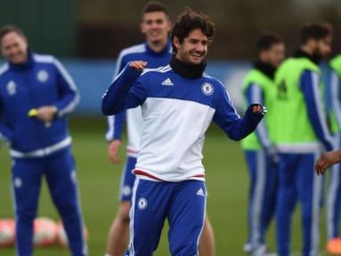 Pemain Brasil dari klub Corinthians, Alexandre Pato, kembali memulai petualangannya di ranah sepak bola Eropa dengan bergabung klub Liga Inggris, Chelsea, dengan status pinjaman. (Chelseafc.com)