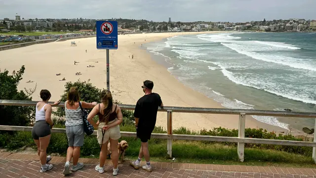 Suasana Pantai Bondi Australia Pasca Penembakan Massal