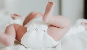 Bisakah Bayi Tersedak karena Gumoh? Ini Kata Dokter