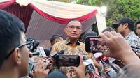 Politikus Partai Golkar, Lodewijk Freidrich Paulus  di Padepokan Garda Yaksa Hambalang pada Kamis (17/10/2024). (Foto: Liputan6.com/Ady Anugrahadi).
