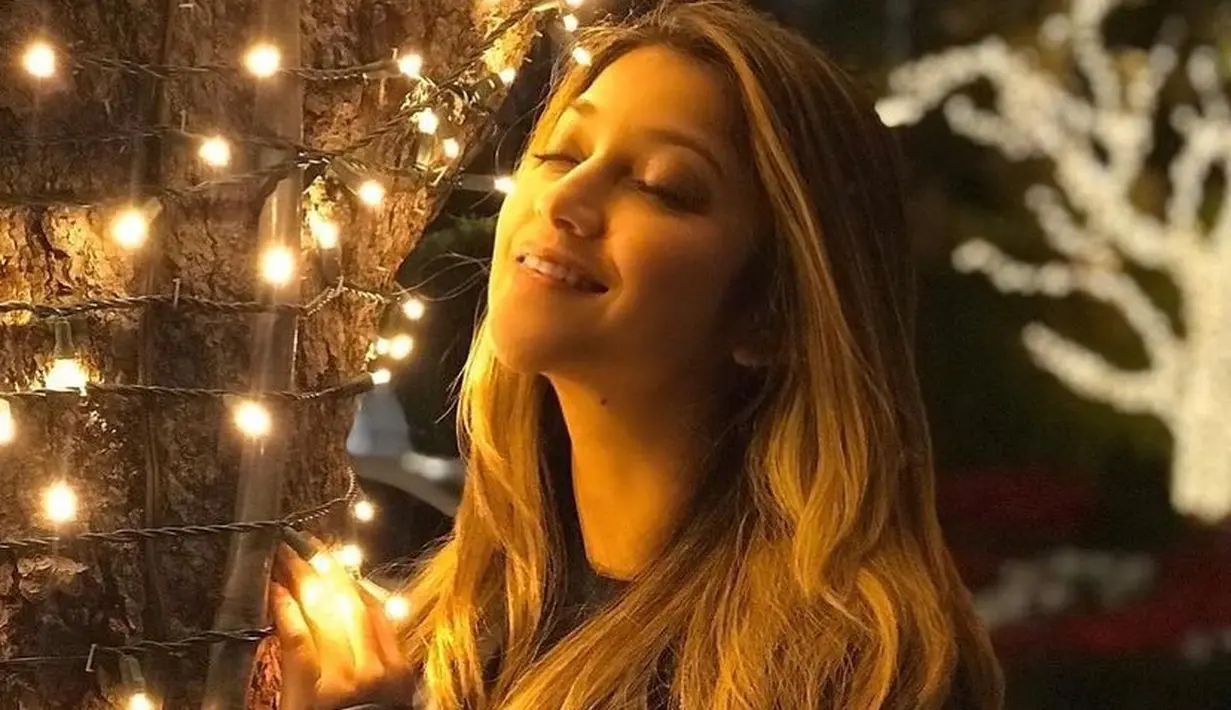 (Instagram/sazarita)