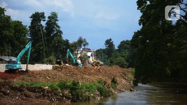 Normalisasi Kali Ciliwung di Rajawati Kembali Dilanjutkan