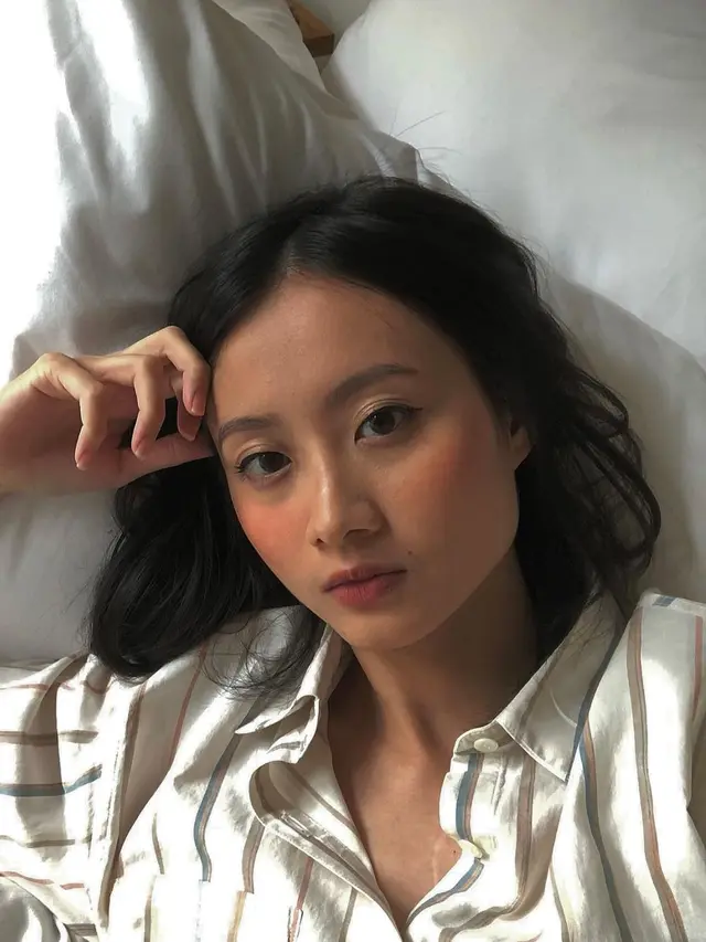 7 Potret Shindy Huang, Pemain Pretty Little Liars yang Curi Perhatian
