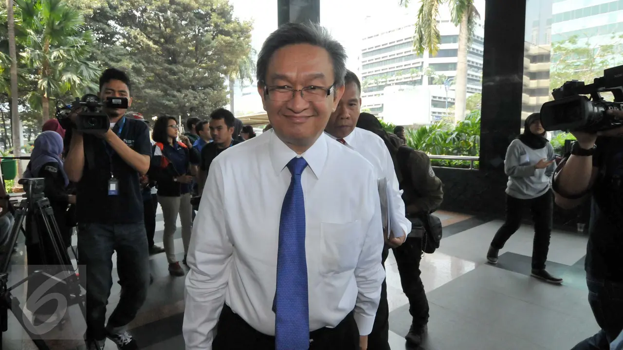20151020-Kuasa hukum Patrice Rio Capella, Maqdir Ismail -jakarta