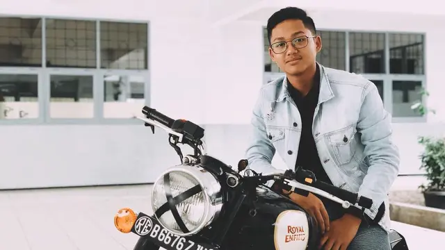 [Bintang] Ashanty dan Azriel