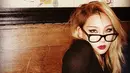 Beberapa waktu lalu, seorang penggemar menuliskan komentar di akun Instagramm milik CL. Ia berharap agar CL tida keluar dari YG Entertainment. (Foto: instagram.com/chaelincl)
