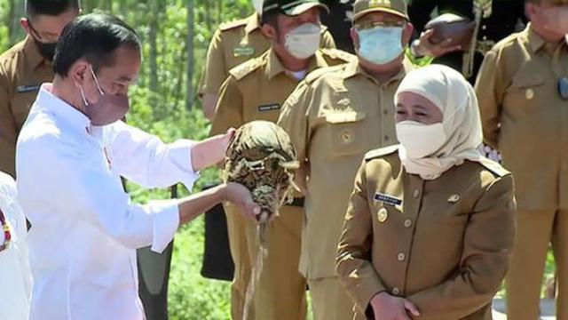 5 Potret Gubernur Khofifah di IKN NUsantara, Bawa Tanah dan Air dari Bumi Majapahit