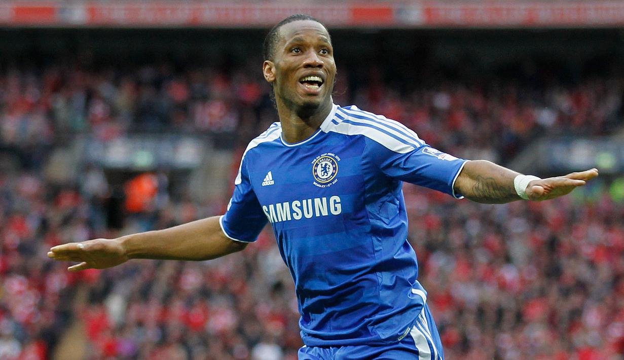 Sebelumnya, Didier Drogba merupakan pemegang rekor pemain Afrika tertajam di Liga Inggris dengan koleksi 104 gol. Setelah bertahan lebih dari enam tahun, akhirnya rekor pemain berkebangsaan Pantai Gading tersebut disamai oleh Mohamed Salah. (AFP/Ian Kington)