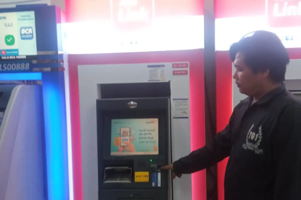 Waspada, Praktek Ganjal ATM juga Beraksi di Rest Area KM 14 Merak - Jakarta