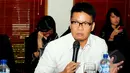 Pakar hukum dan tata negara Andi Irman Putera saat menjadi pembicara pada diskusi "Menanti Kehancuran Negara Republik Indonesia?", Jakarta, Senin (16/3/2015). (Liputan6.com/Yoppy Renato)