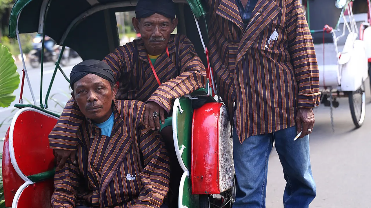 [Bintang] Foto Becak Jokowi 