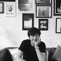 Sebelum wamil, Jung Il Woo mengikuti Latihan Dasar, namun setelah itu ia sakit yang cukup serius sehingga saat bertugas tak bisa bergabung di kepolisian atau tentara. Namun ia tetap akan ditempatkan di pelayanan publik. (Instagram/jilwww)