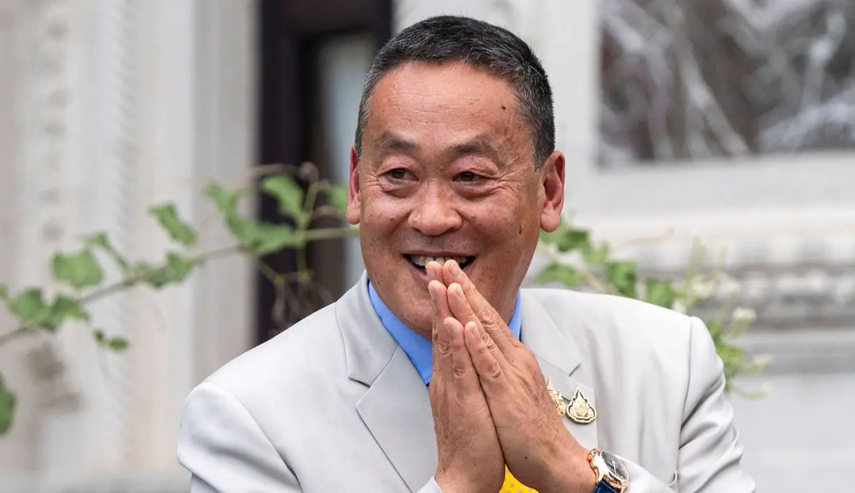 Namun, Mahkamah Konstitusi memutuskan untuk tidak mengadili Srettha Thavisin dalam kasus etika yang membuat kerajaan itu mengalami kekacauan politik baru. (Chanakarn Laosarakham/AFP)