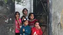 Menurut laporan Save the Children pada tahun 2022, empat dari lima anak di Gaza hidup dalam depresi, kesedihan dan ketakutan. (MOHAMMED ABED/AFP)
