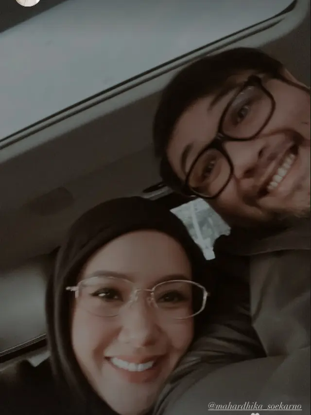 Cita Citata dan Didi Mahardhika rayakan setahun pernikahan. (Foto: Instagram/cita_citata)