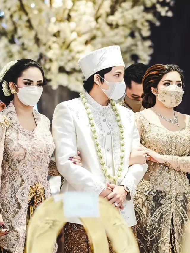Atta Halilintar bersama Ashanty dan Krisdayanti. (Instagram/@attahalilintar)