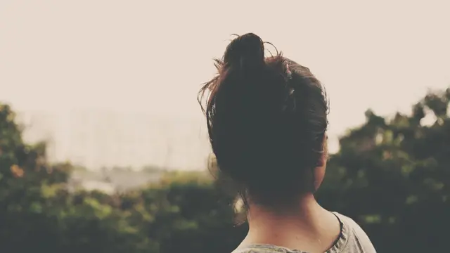 [Bintang] Tarot Hari Ini: Yakin Rumput Tetangga Lebih Hijau?