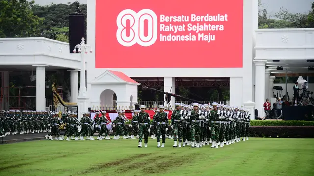 Gladi kotor upacara Hari Ulang Tahun (HUT) ke-80 RI di Halaman Istana Jakarta, Selasa (12/8/2025).