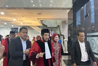 Anwas Usman Usai Kirab Purnabakti di Gedung MK (AntaraNews)
