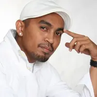 Glenn Fredly (Via: fajar.co.id)