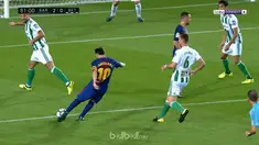 Barcelona mengawali La Liga musim ini dengan kemenangan 2-0 atas Real Betis, Minggu (20/8/2017) This video is presented by BallBall