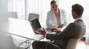 Ilustrasi Diskusi Kerja